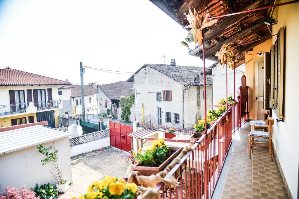 B&B La Casa Gialla Di Luca Mazzè Dış mekan fotoğraf